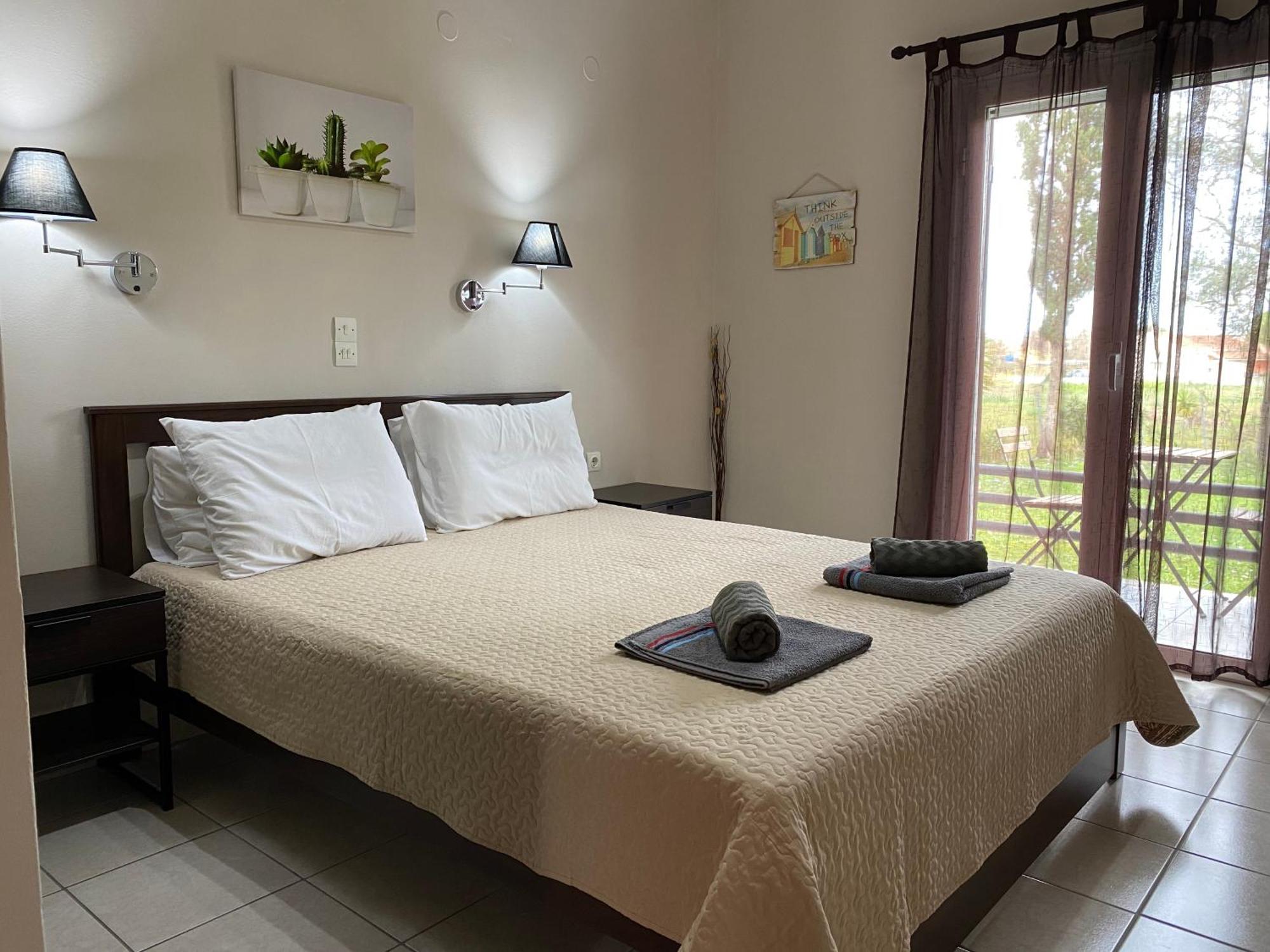 Alexander Apartments Roda  Bagian luar foto