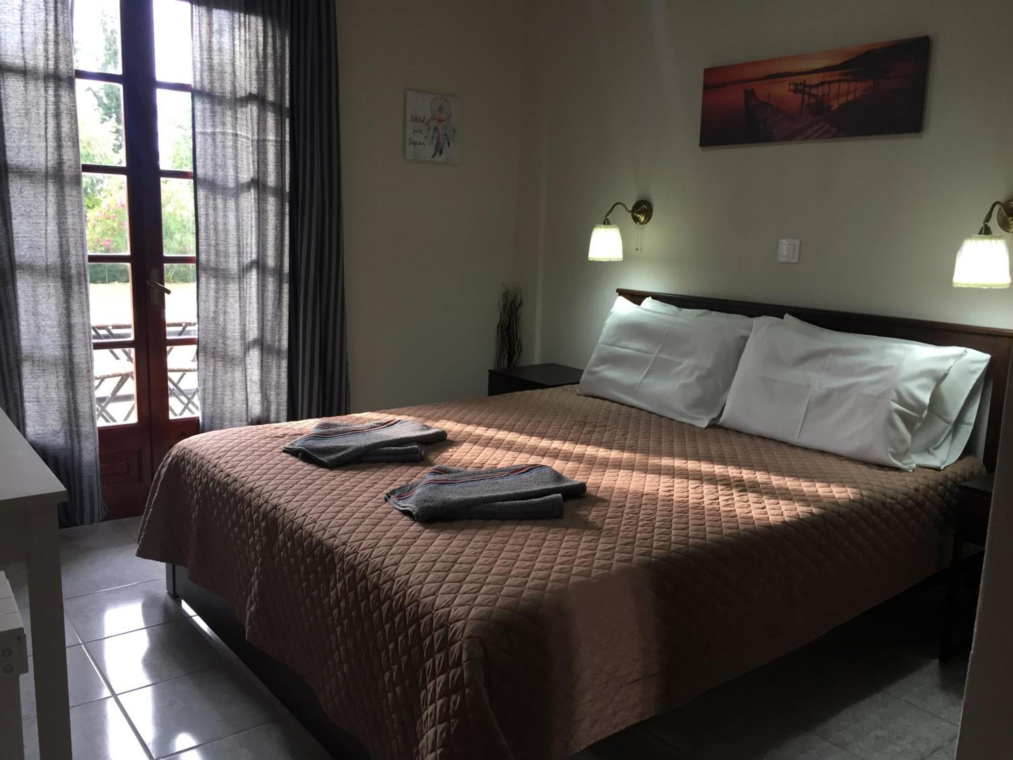 Alexander Apartments Roda  Bagian luar foto