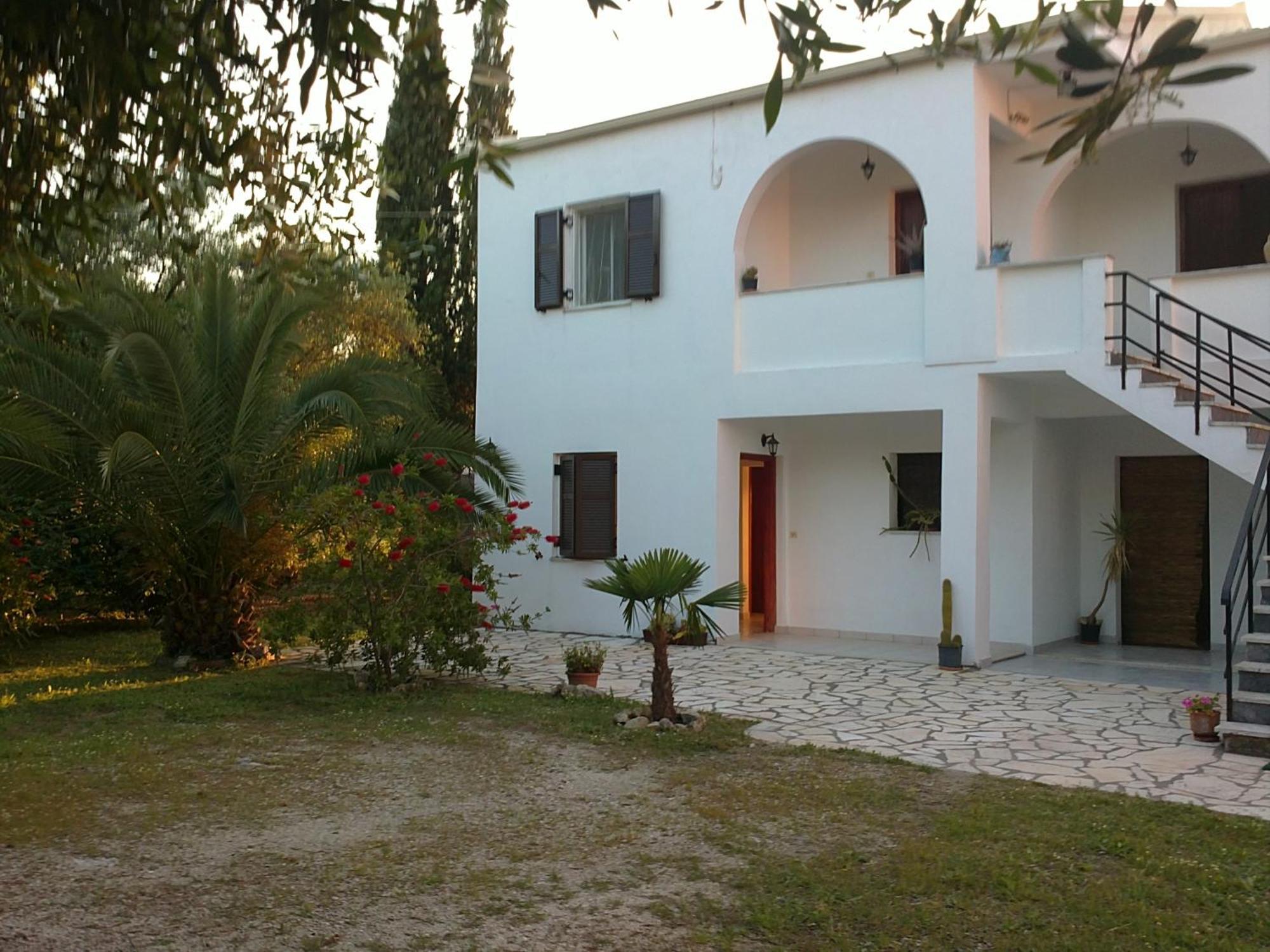 Alexander Apartments Roda  Bagian luar foto